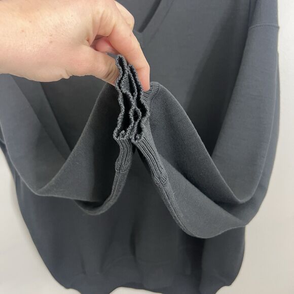 St.‎ Croix Knits Men’s 100% Wool V Neck Sweater Sz M Vintage - Picture 5 of 11